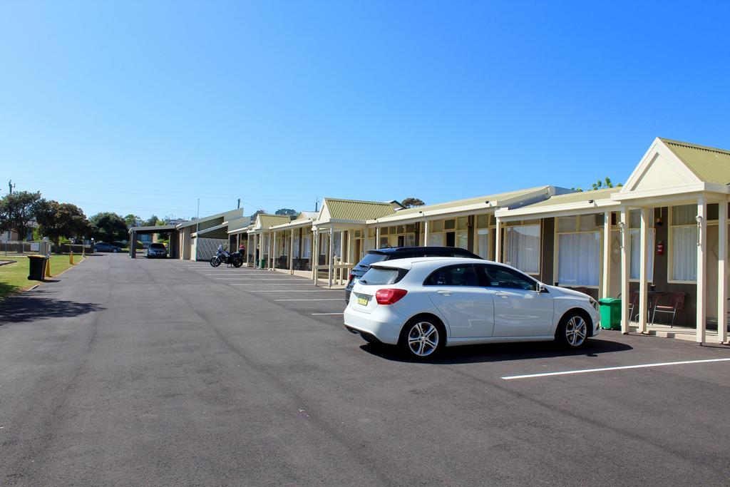 Pelicans Motel San Remo Exterior photo